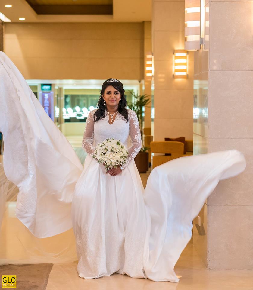 Full Sleeves white Bridal Gown