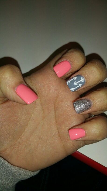 Pink grey Glitter Nail Art