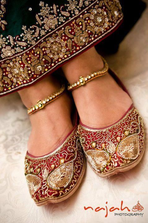 Maroon Ethnic Bridal Shoe